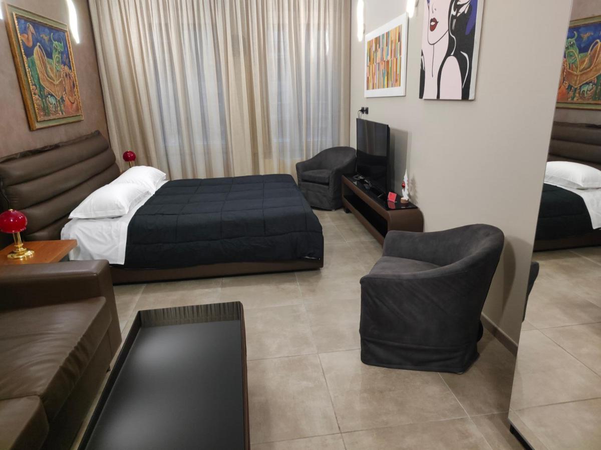 Suite Central Station Milánó Kültér fotó