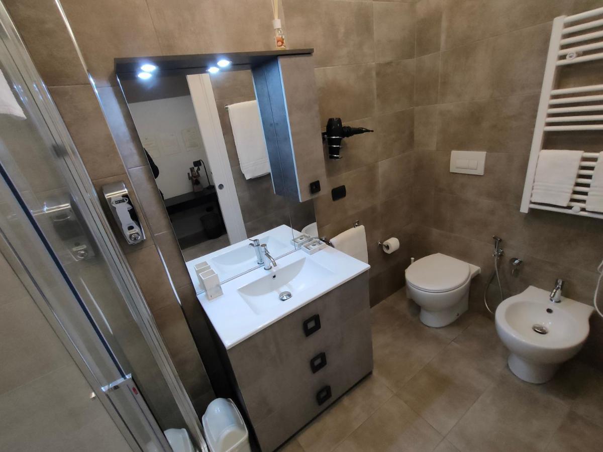 Suite Central Station Milánó Kültér fotó