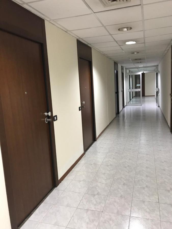 Suite Central Station Milánó Kültér fotó